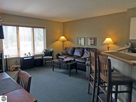 2nd image of 12405 Wintergreen Dr