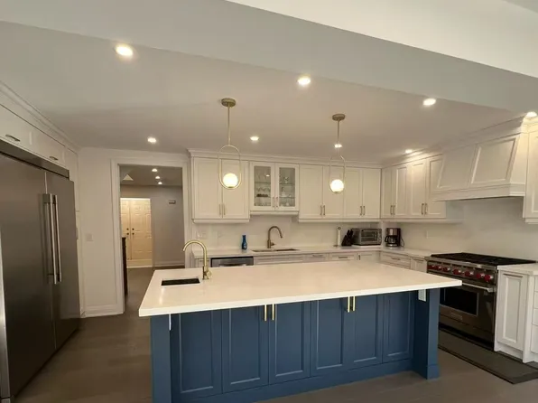 119 Fern Valley Cres, Richmond Hill, ON L4E 2K3