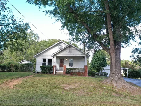 624 Ferry Rd, Danville, VA 24541