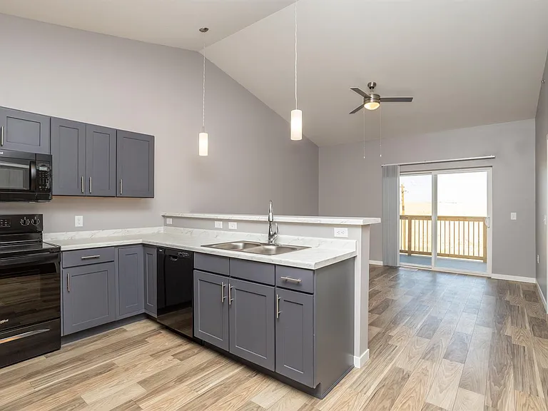 Jefferson Heights Apartments, LLC — Photo 13