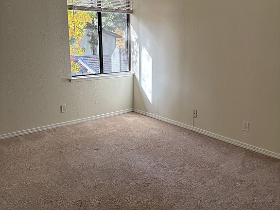 3rd image of 6043 Joaquin Murieta Ave APT H
