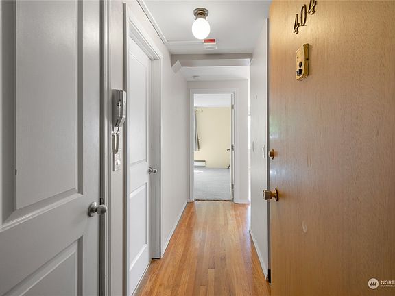 3rd image of 919 2nd Avenue W #404