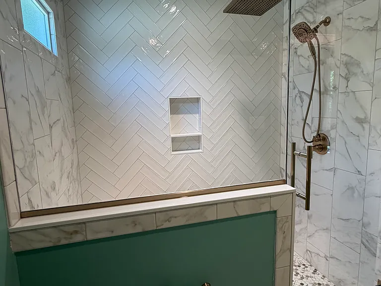 510 Glenville Ave — Photo 5