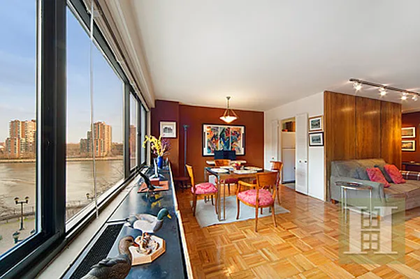 Sold by Halstead Real Estate | media 2