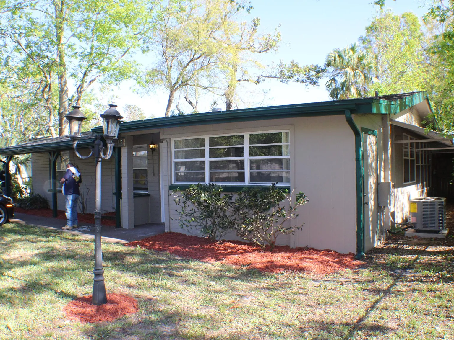 3 bed, 1859 sqft, $1,795 — Photo 1