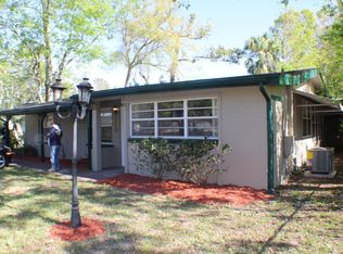 595 Brentwood Dr, Daytona Beach, FL 32117