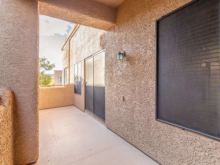 Oversized Patio