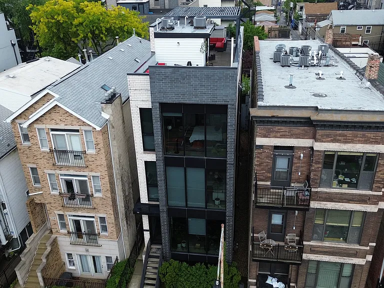 1752 W Augusta Blvd #2 — Photo 42