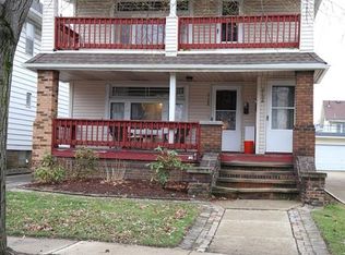 2196 Waterbury Rd, Lakewood, OH 44107