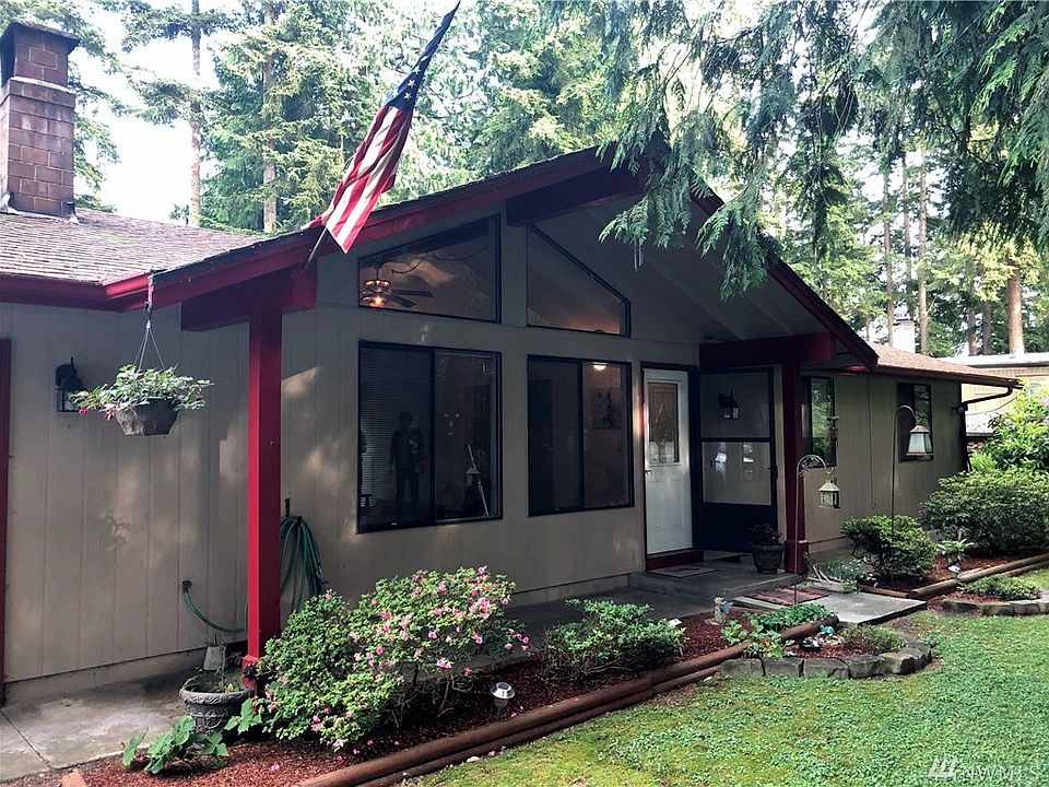 1st image of 32117 83rd Dr NW