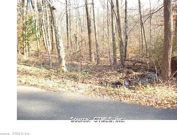 2nd image of 4 Passiac Rd