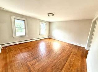 10 Conway Pl APT 3, Kingston, NY 12401