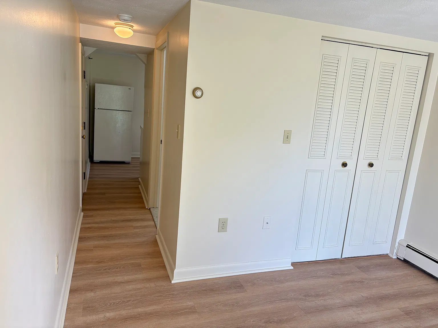 1 bed, 650 sqft, $1,500 — Photo 3