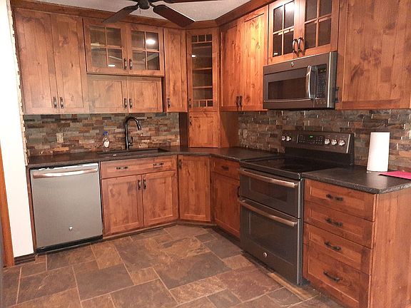 Kitchen- upgraded/ updated
