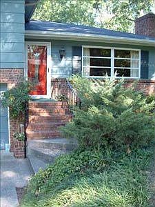 2nd image of 206 Vesper Cir