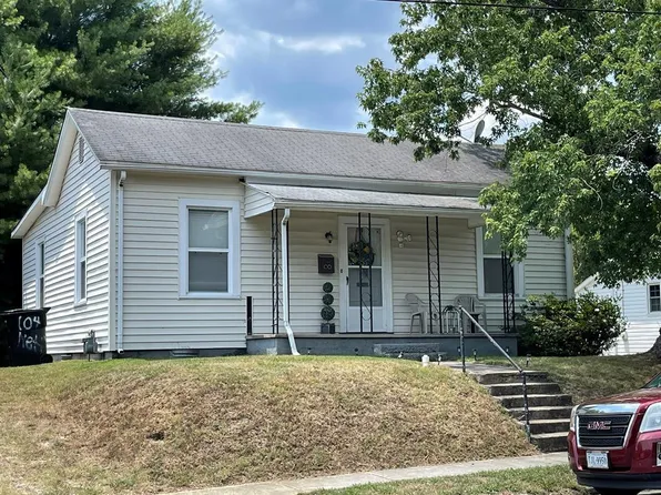 104 Schoolfield Dr, Danville, VA 24541