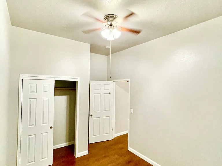 1337 N Madison St #8 — Photo 6