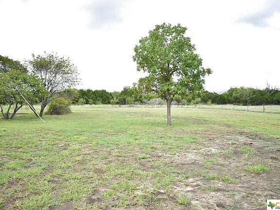 2nd image of 841 County Road 4366