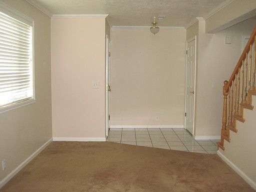 3rd image of 7831 Chadbourne Dr Unit B