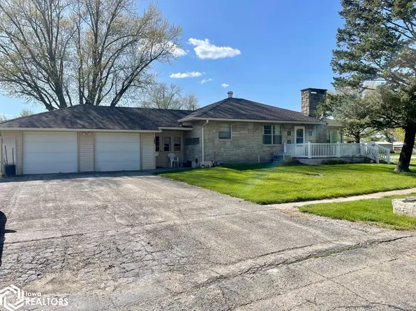 103 S Madison St, Drakesville, IA 52552