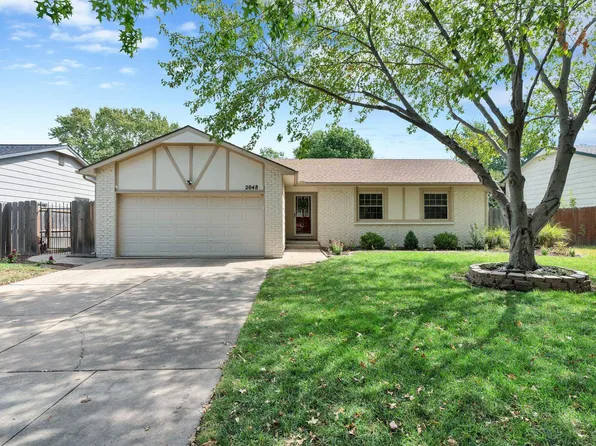 2048 N Murray St, Wichita, KS 67212