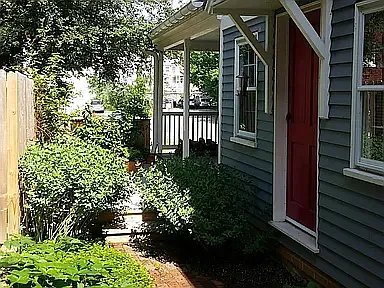 Building Photo - 317 S Loudoun St #2