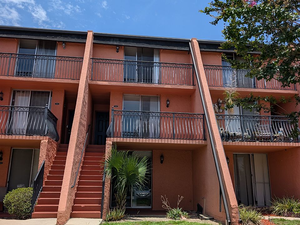 1st image of 3401 Townsend Blvd #1310