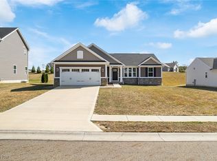 1544 Gate House St NE, Canton, OH 44721