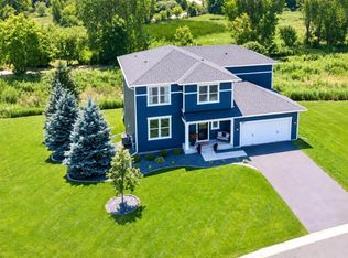 6807 157th St, Savage, MN 55378
