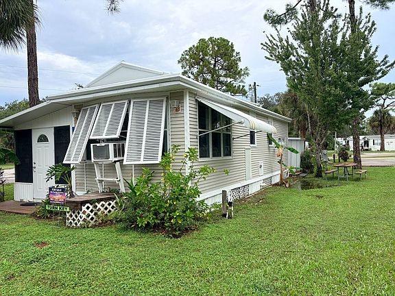 3rd image of 1300 N River Rd Lot C4