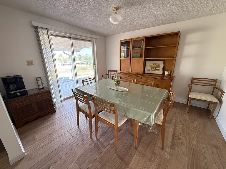 1832 S Tam O Shanter Ave — Photo 18