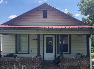 334 Birch St, Saint Albans, WV 25177