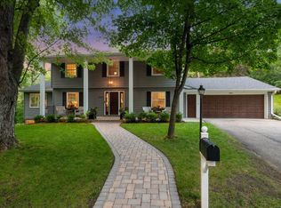 16001 Tonkawood Ct, Minnetonka, MN 55345