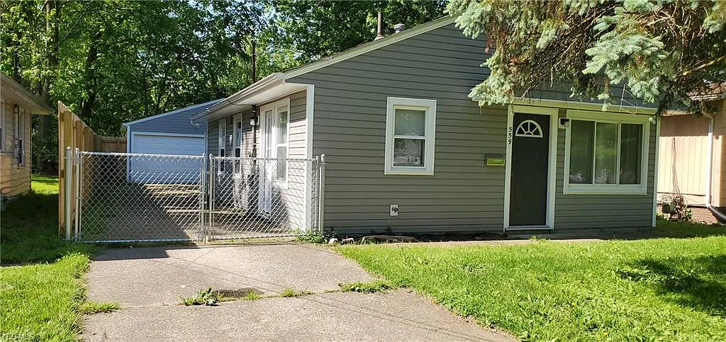 559 Delaware Ave photo 1