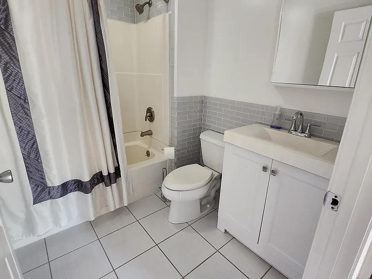 23 Smiths Ln #2 — Photo 10