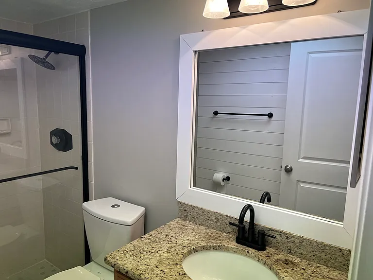 1110 SW 48th Ter #A-101 — Photo 13