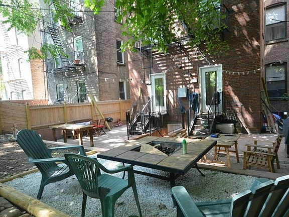 5th image of 662 Park Pl #1ZAV