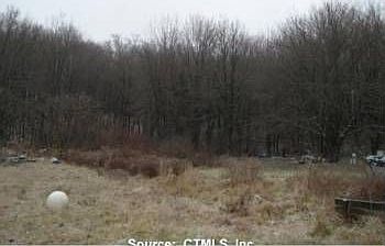 2nd image of 1181 N Colony Rd