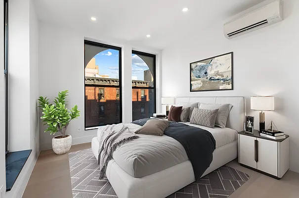 Rented by REAL New York | media 17