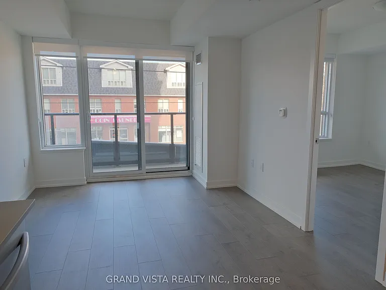 556 Marlee Ave #209 — Photo 8