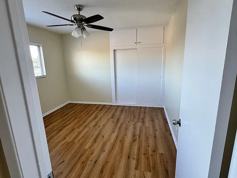 6280 Cherry Ave #12 — Photo 17