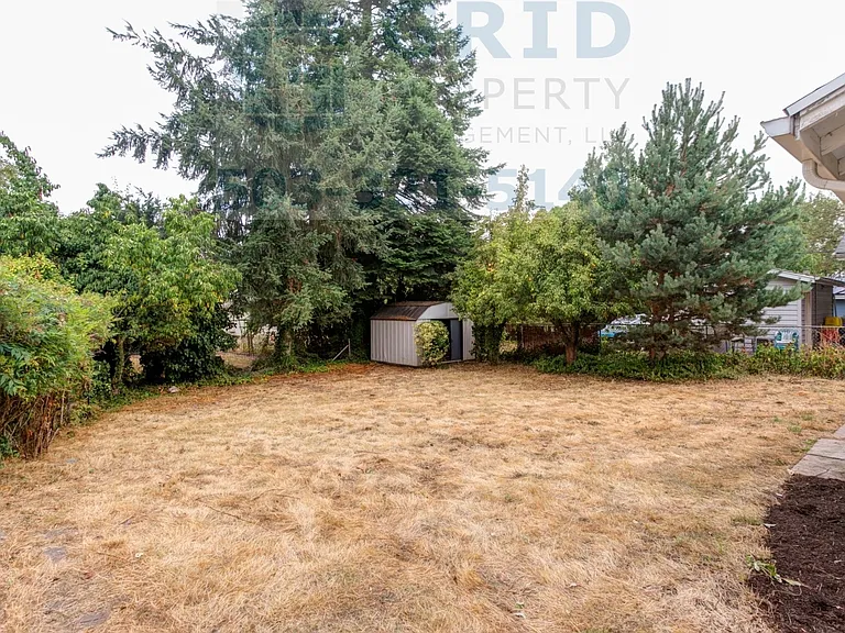 9037 NE Humboldt St — Photo 15