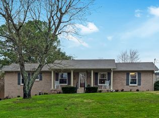 611 Crestland Dr, Columbia, TN 38401