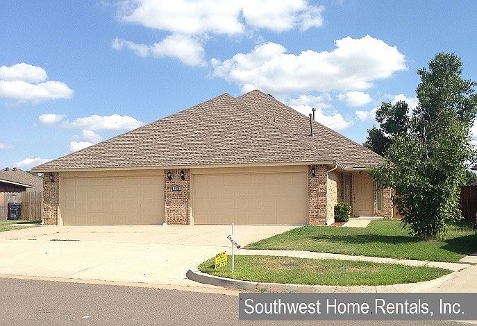 1st image of 15120 Kyle Dr Unit A