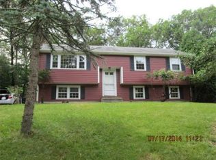 20 Observatory Ln, Bourne, MA 02532