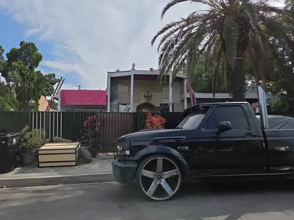 10164 Colwell Dr, Sun Valley, CA 91352