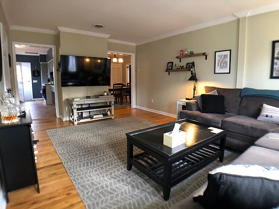 3rd image of 34 Cross Ave #1