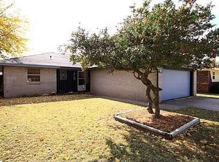 7608 NW 28th Ter, Bethany, OK 73008