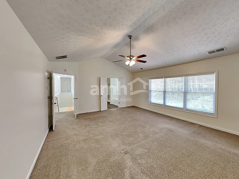 338 Park Creek Rdg — Photo 12