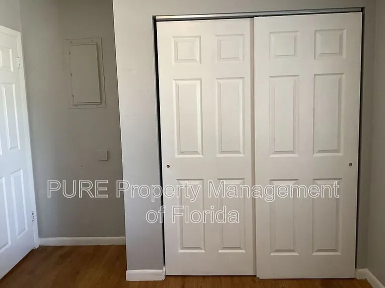 3800 NE 41st St #A — Photo 15